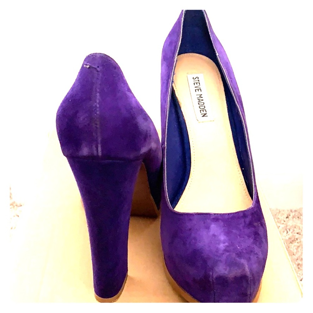 Rounded Toe, Purple Hue Heels